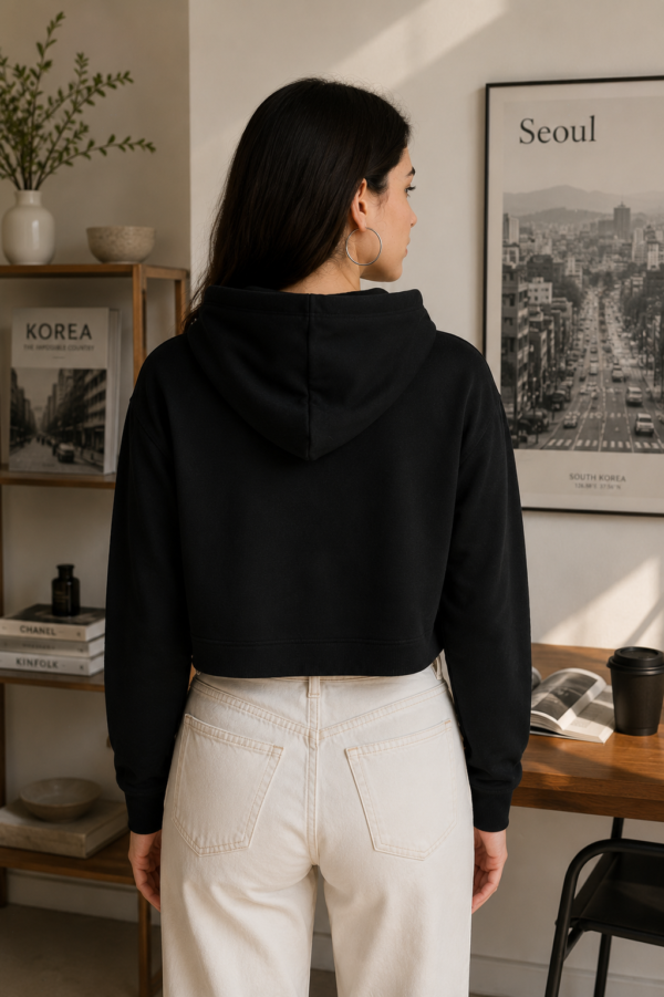 Certified K-Drama Addict Women's Cropped Hoodie